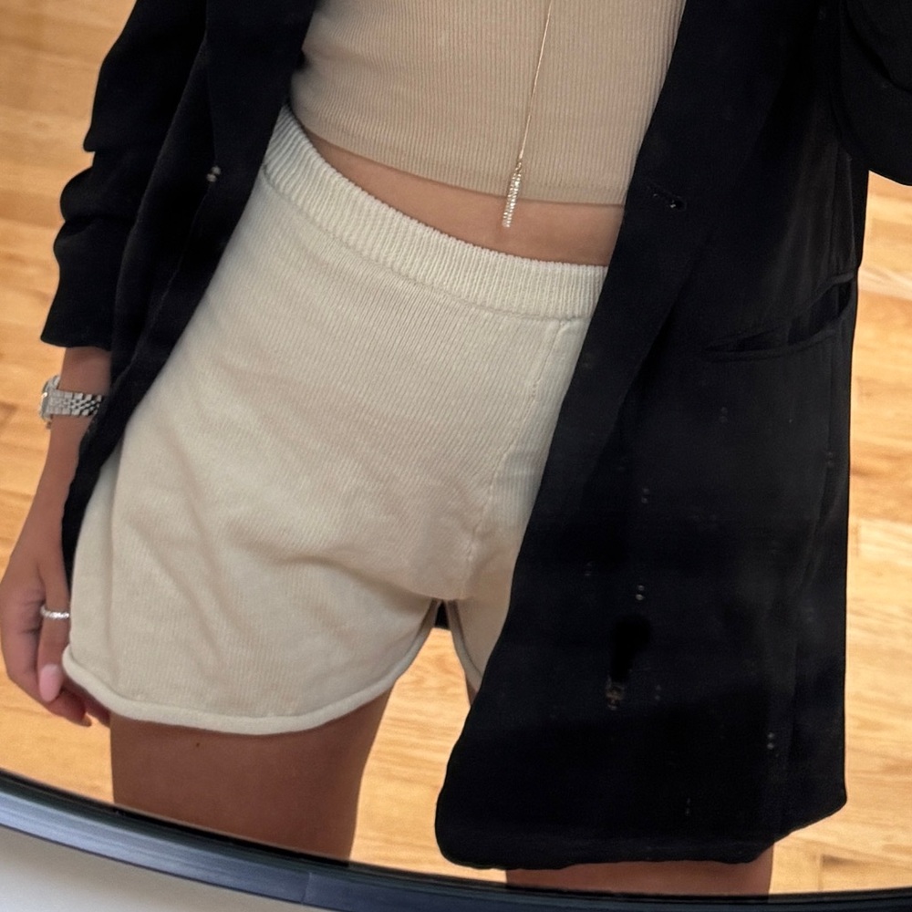 H&M High Waist Cream Shorts